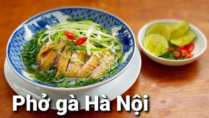 2 cách nấu phở gà cực ngon tại nhà - LAVADA